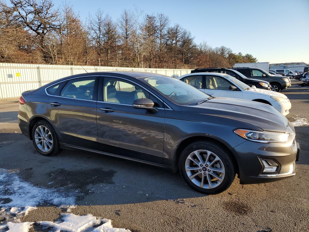 2020 Ford Fusion VIN 3FA6P0SUXLR158328 Copart auction photo, front end damage thumbnail 4