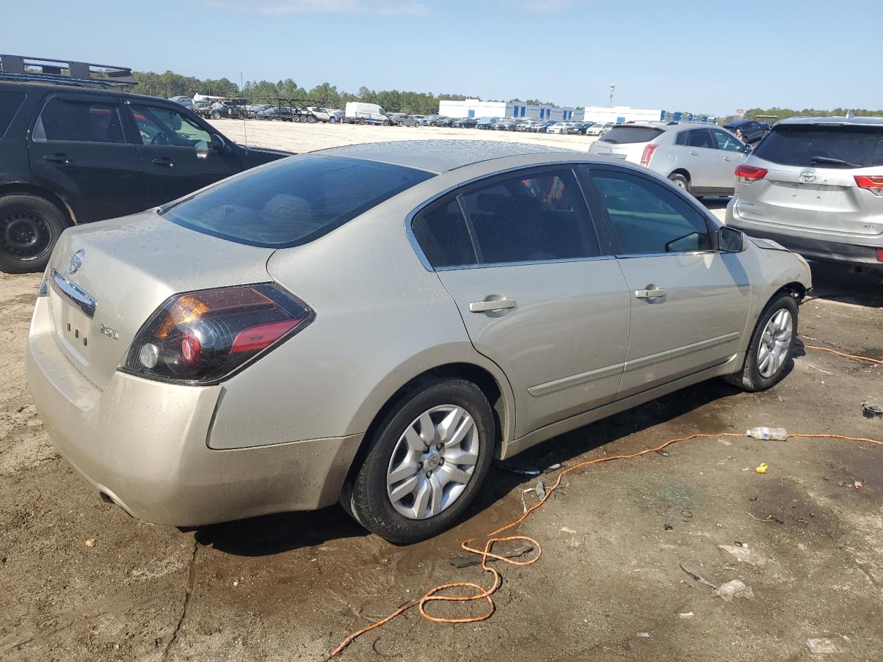 2010 Nissan Altima VIN 1N4AL2AP4AN425864 Copart auction photo, front end damage thumbnail 3