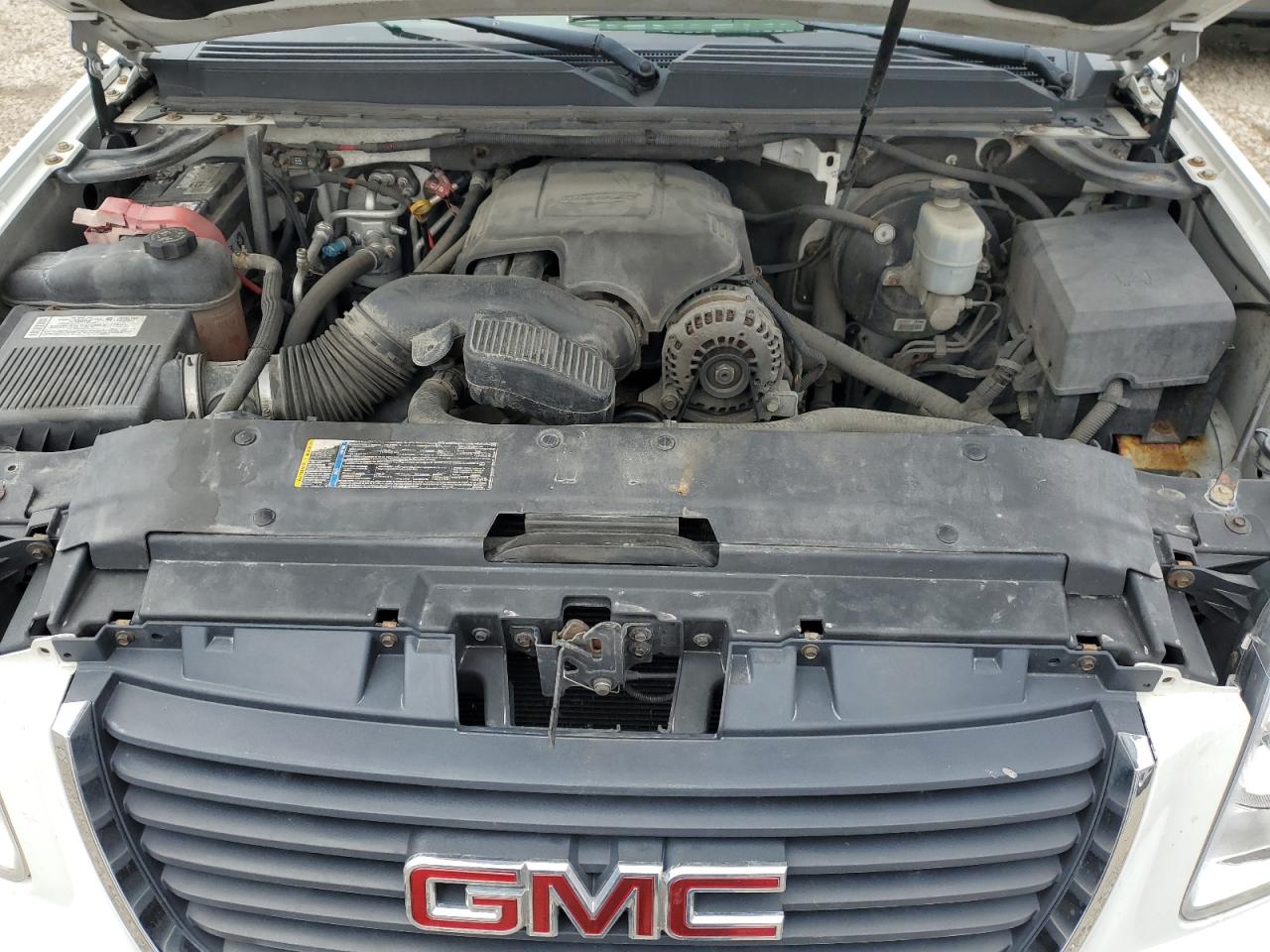 2008 GMC Yukon VIN 1GKFK13068J202051 Copart auction photo, all over / front end damage thumbnail 12