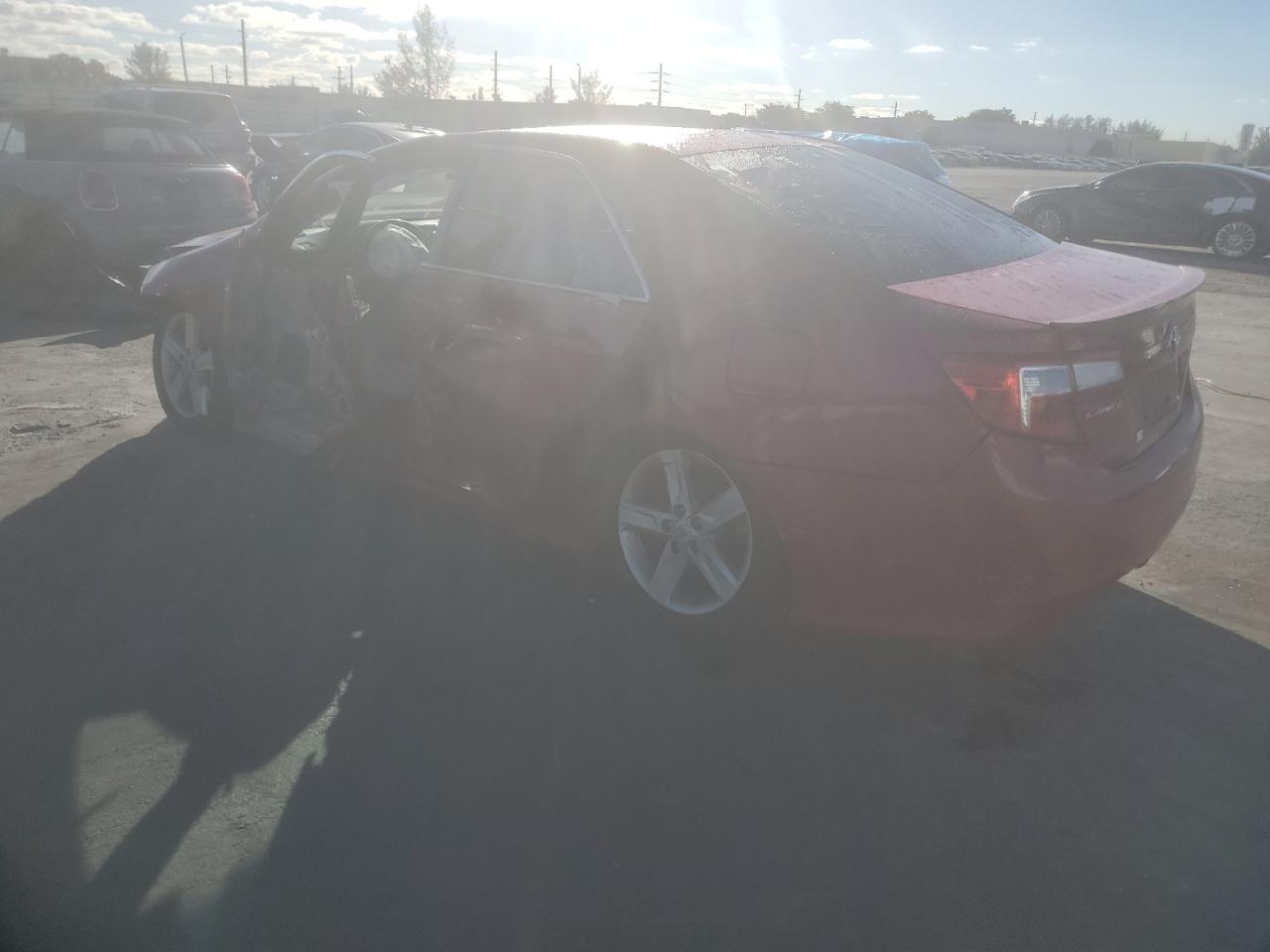 2014 Toyota Camry VIN 4T1BF1FK0EU781930 Copart auction photo, front end / side damage thumbnail 2