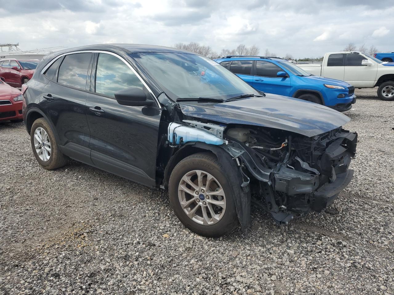 2022 Ford Escape VIN 1FMCU0G69NUB67402 Copart auction photo, front end / minor dent/scratches damage thumbnail 4