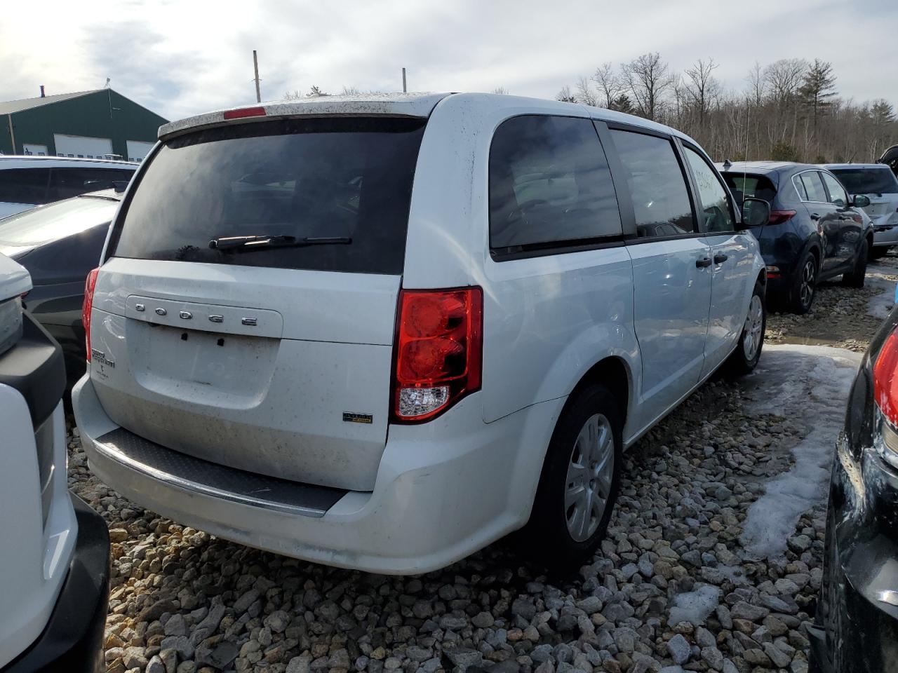 2019 Dodge Caravan VIN 2C4RDGBG3KR649430 Copart auction photo, normal wear damage thumbnail 3