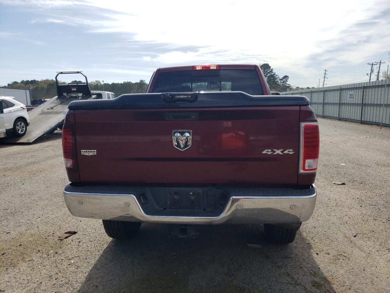 2018 RAM 2500 VIN 3C6UR5FL5JG118071 Copart auction photo, side damage thumbnail 6