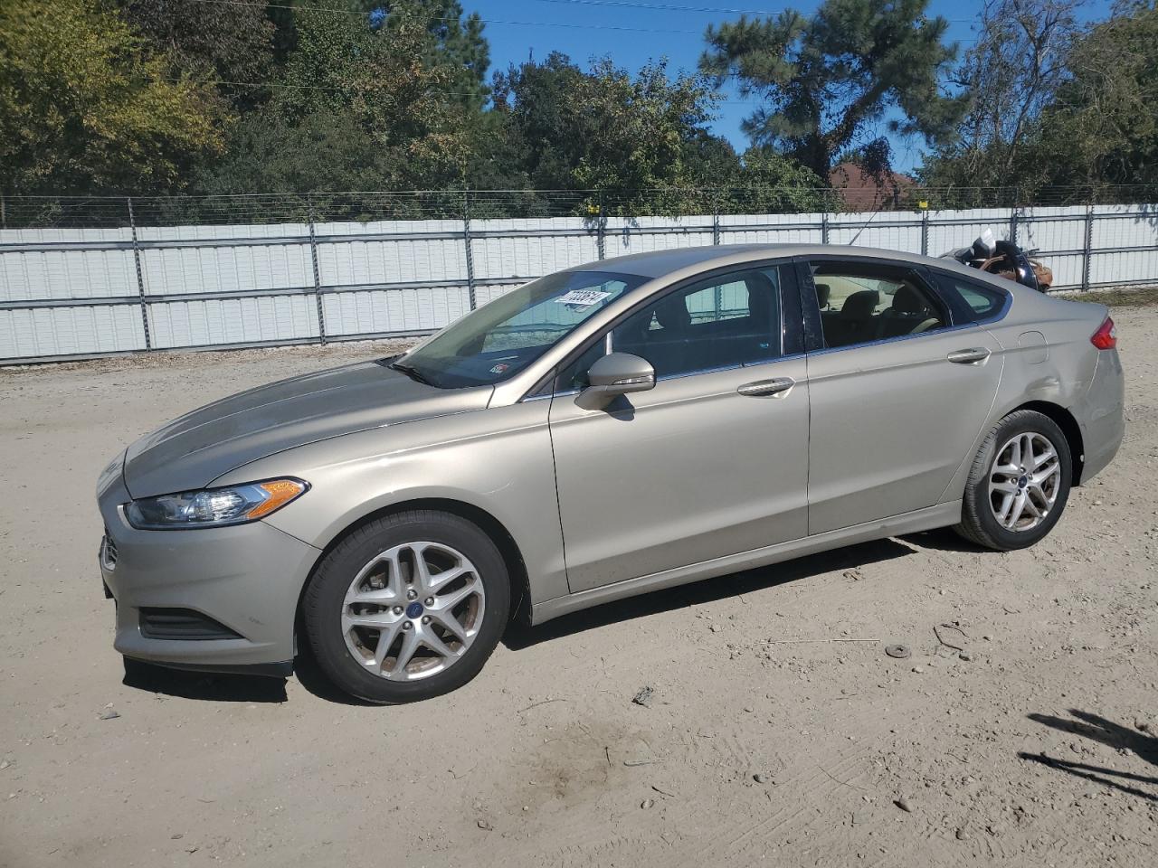 2015 Ford Fusion VIN 3FA6P0H77FR220452 Copart auction photo, side / rear end damage thumbnail 2