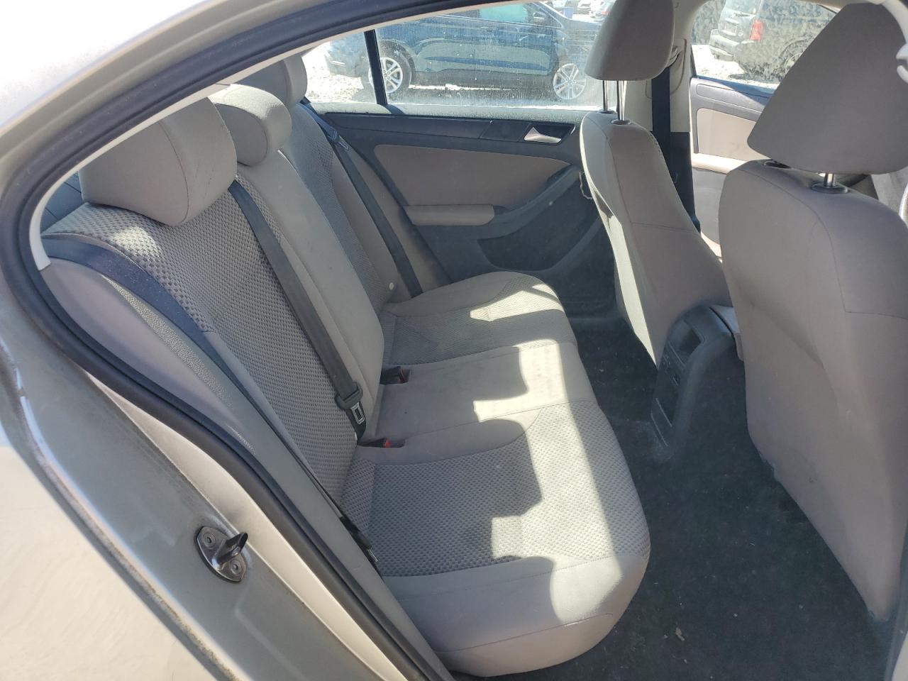 2014 Volkswagen Jetta VIN 3VW2K7AJ9EM316615 Copart auction photo, front end damage thumbnail 10