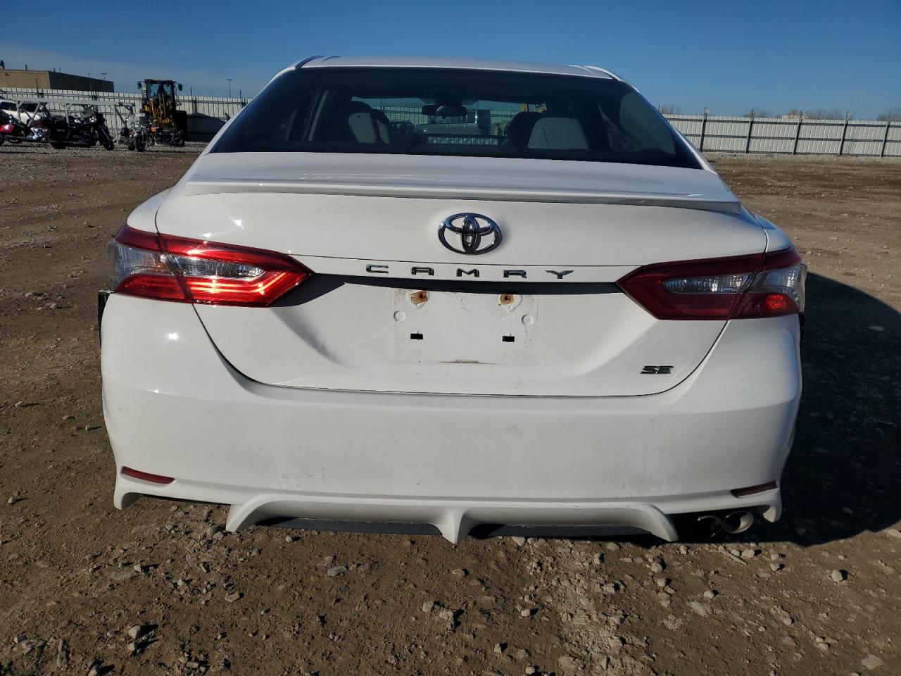 2018 Toyota Camry VIN 4T1B11HK0JU030445 Copart auction photo, front end damage thumbnail 6