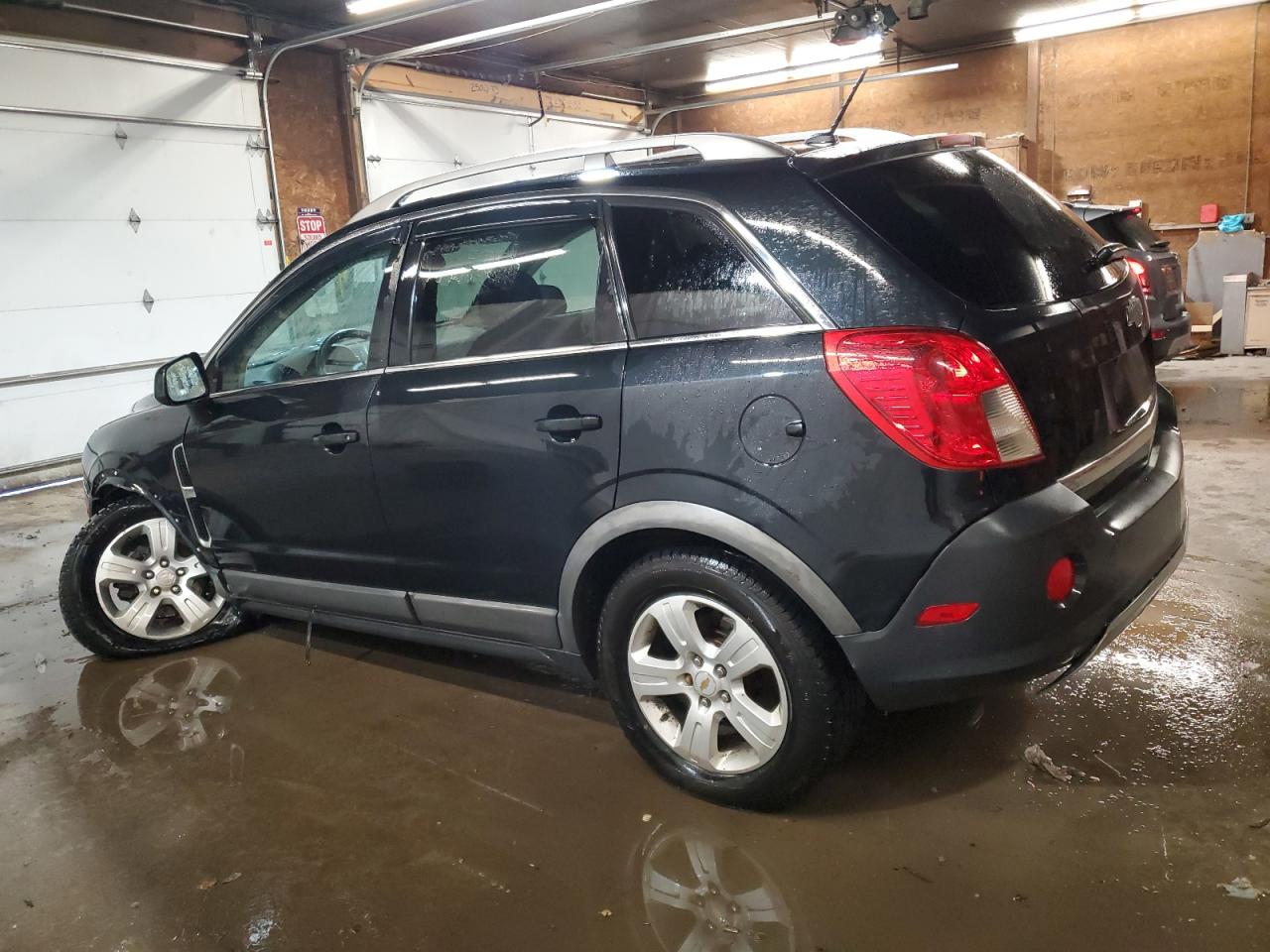 2014 Chevrolet Captiva VIN 3GNAL2EK5ES586199 Copart auction photo, front end / side damage thumbnail 2