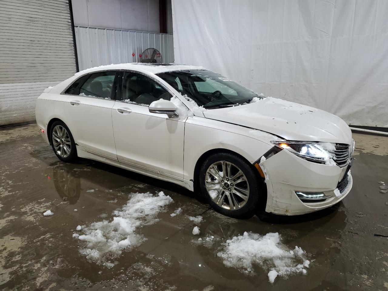 2013 Lincoln MKZ VIN 3LN6L2J9XDR818508 Copart auction photo, front end damage thumbnail 4