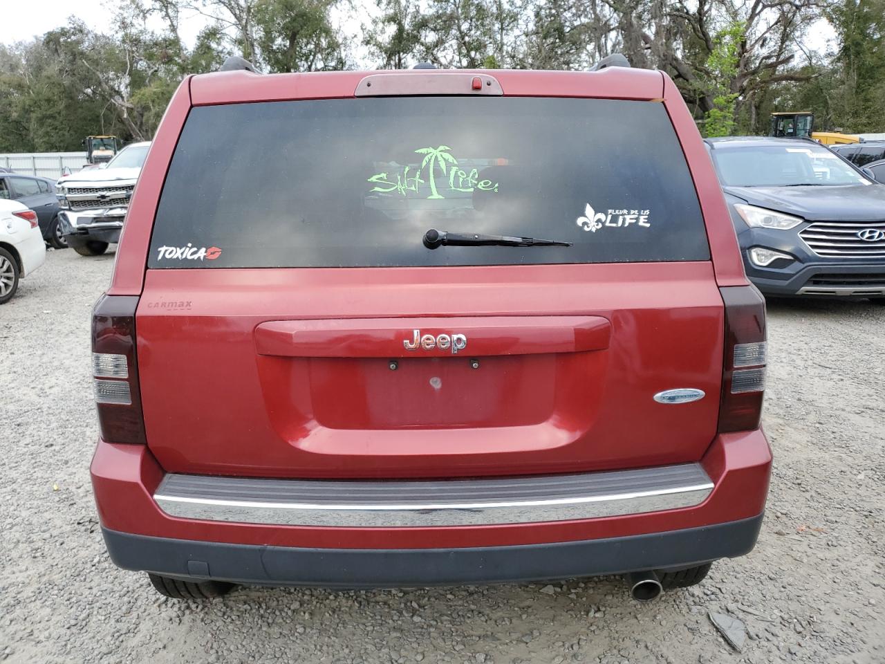 2011 Jeep Liberty (Patriot) VIN 1J4NT4GB2BD111358 Copart auction photo, front end / side damage thumbnail 6
