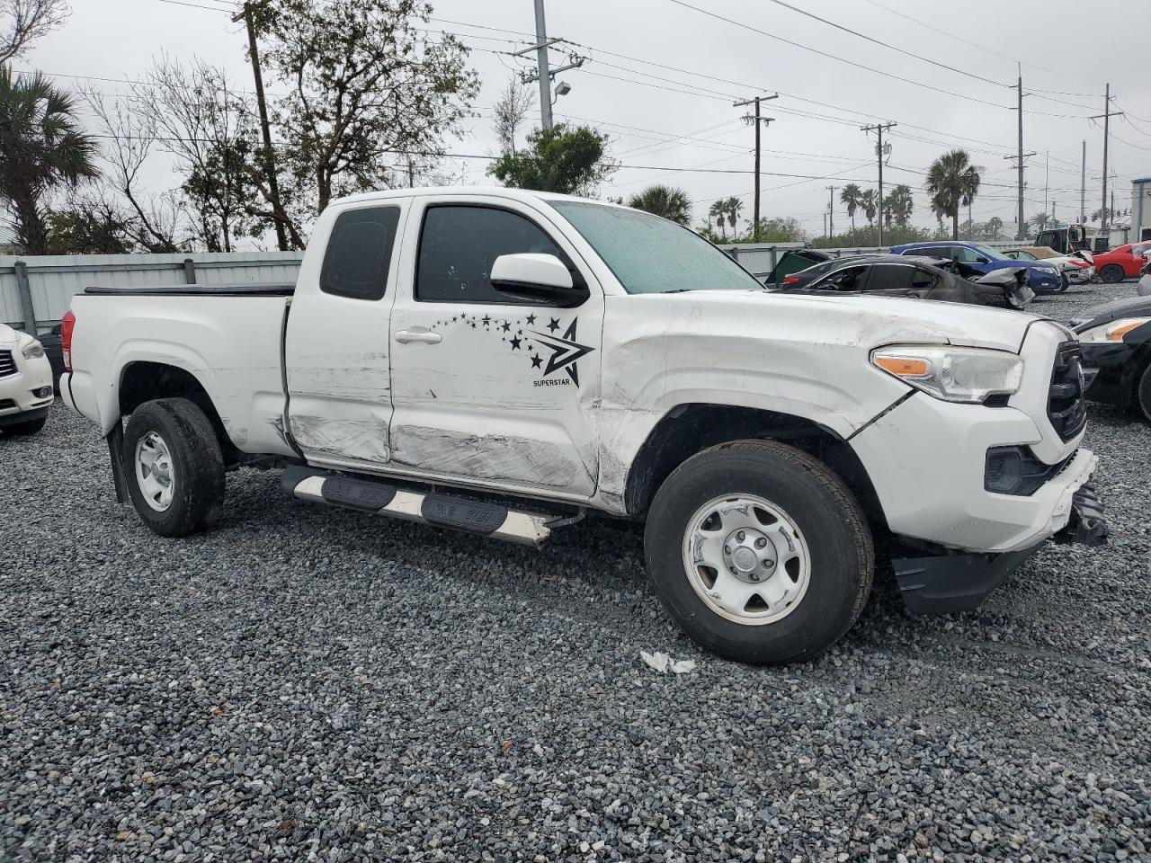 2016 Toyota Tacoma VIN 5TFRX5GN4GX055148 Copart auction photo, front end / side damage thumbnail 4