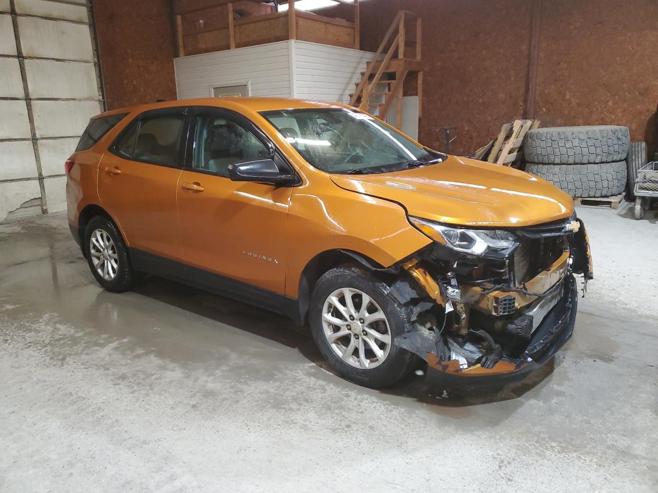 2018 Chevrolet Equinox VIN 2GNAXREV7J6114487 Copart auction photo, front end damage thumbnail 4