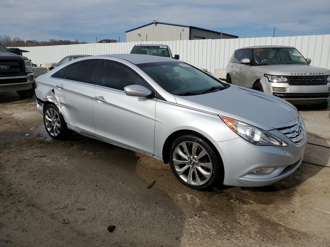 2011 Hyundai Sonata VIN 5NPEC4AC1BH092433 Copart auction photo, side / rear end damage thumbnail 4