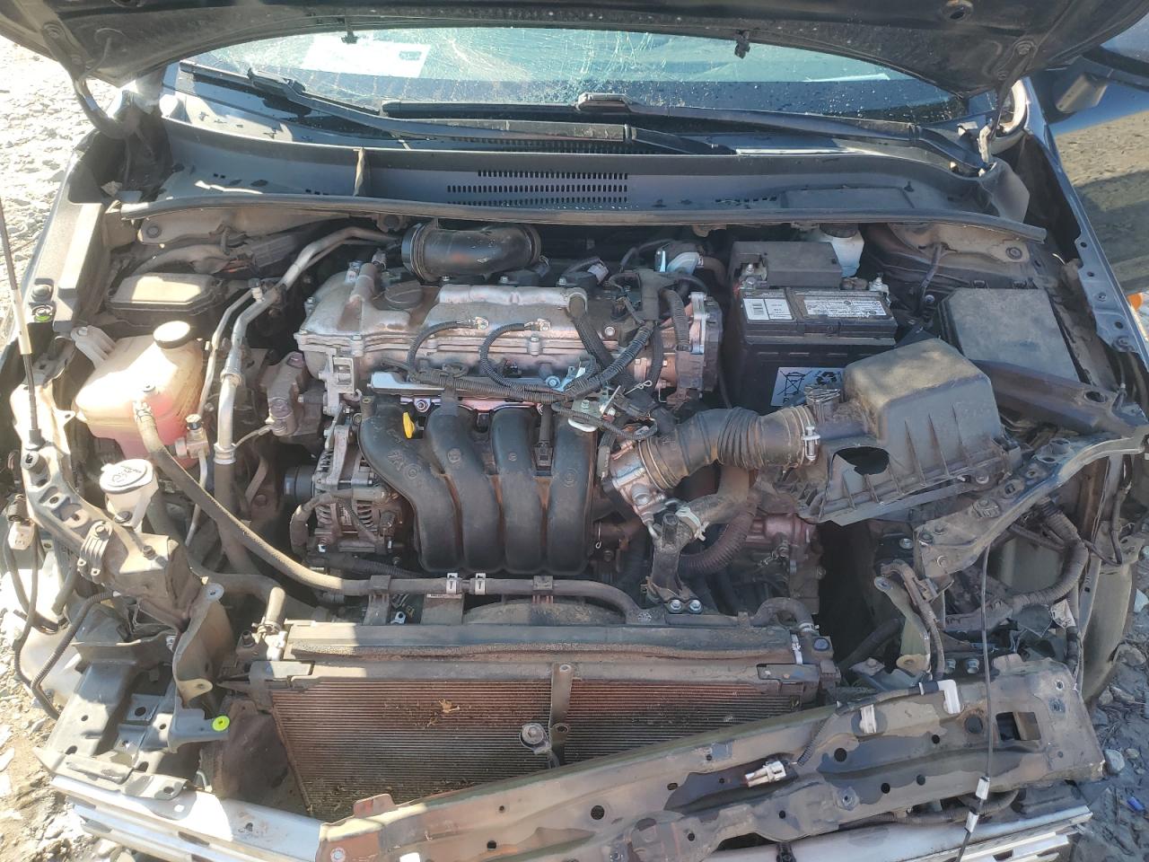 2021 Toyota Corolla VIN 5YFDPMAE1MP172743 Copart auction photo, front end / minor dent/scratches damage thumbnail 11