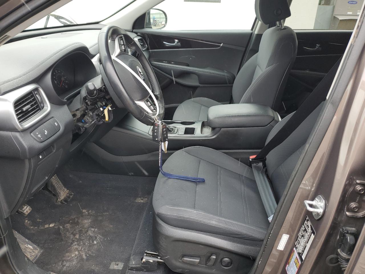 2019 KIA Sorento VIN 5XYPGDA59KG585234 Copart auction photo, vandalism damage thumbnail 7