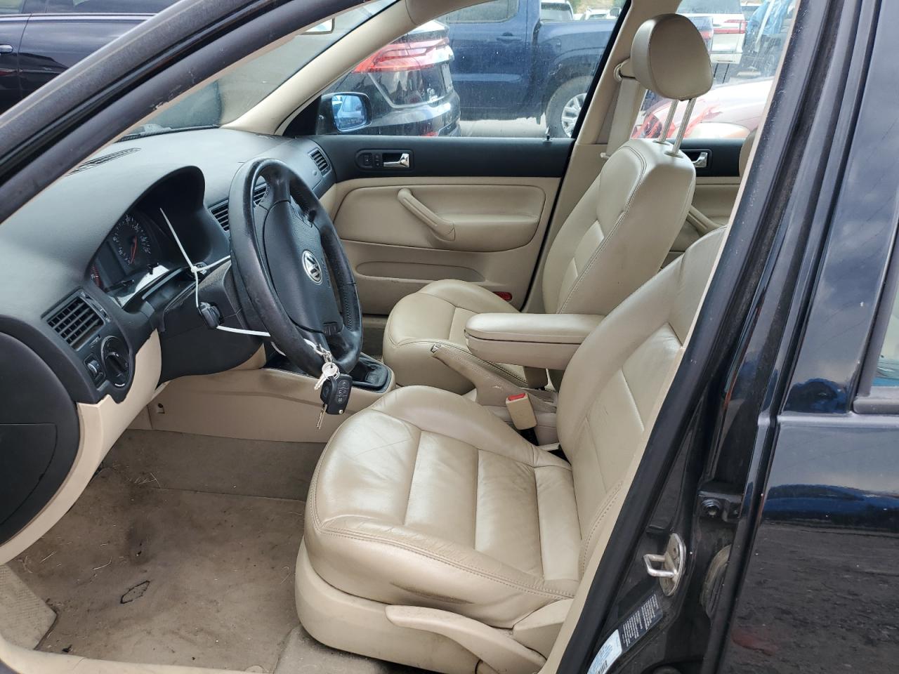 2001 Volkswagen Jetta VIN 3VWSS29M41M072366 Copart auction photo, hail damage thumbnail 7