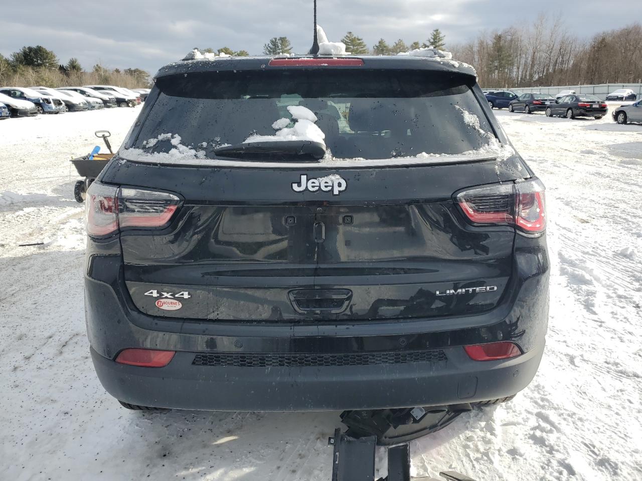 2021 Jeep Compass VIN 3C4NJDCB6MT526102 Copart auction photo, front end damage thumbnail 6