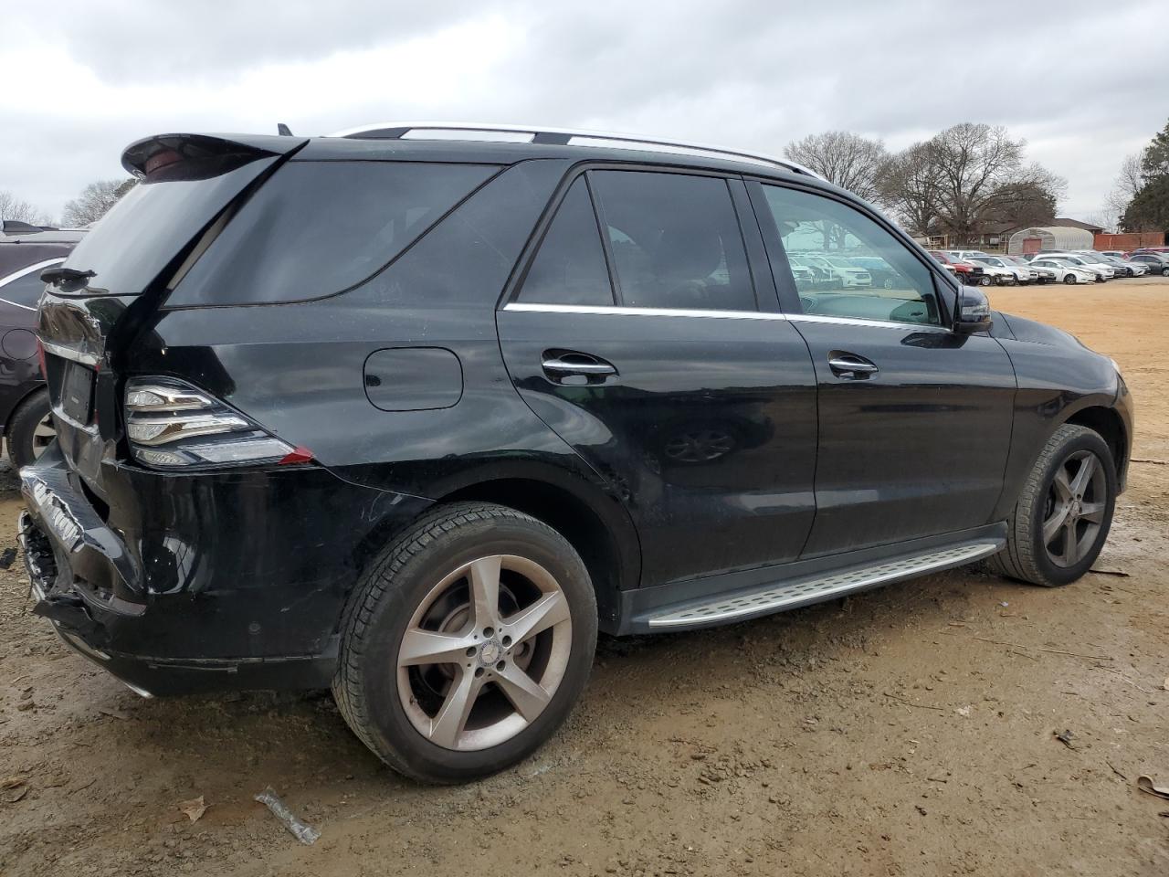 2016 Mercedes-Benz GLE VIN 4JGDA5HBXGA797519 Copart auction photo, rear end damage thumbnail 3