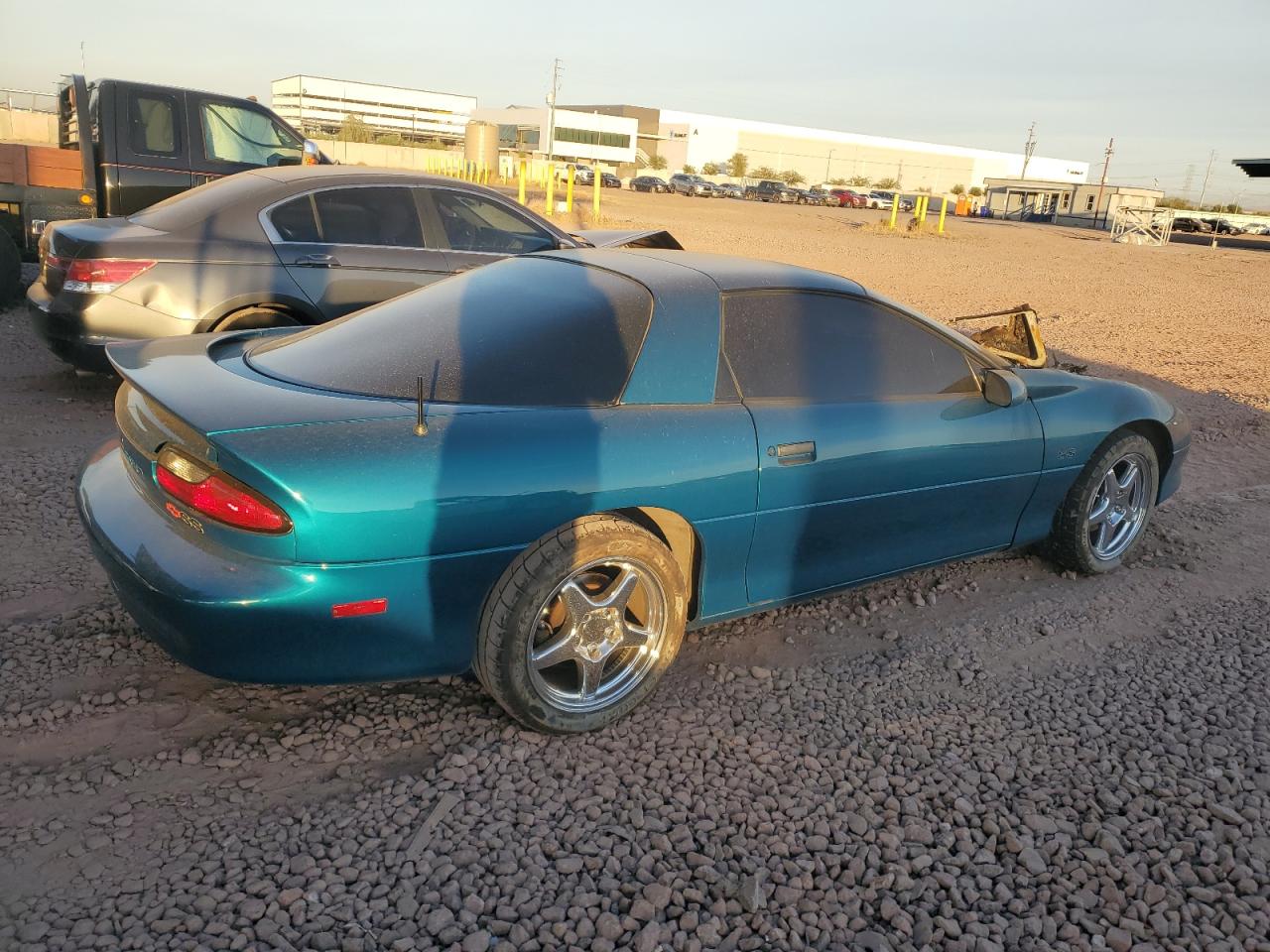 1996 Chevrolet Camaro VIN 2G1FP22P7T2152929 Copart auction photo, burn - engine damage thumbnail 3