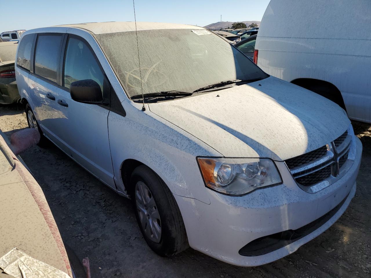 2019 Dodge Caravan VIN 2C4RDGBG4KR794265 Copart auction photo, rear end / front end damage thumbnail 4