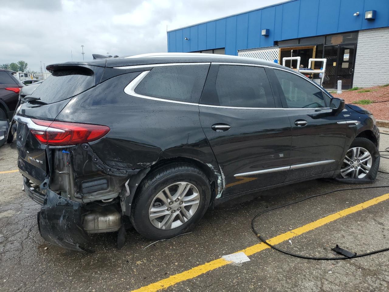 2018 Buick Enclave VIN 5GAERBKW2JJ233058 Copart auction photo, all over / undercarriage damage thumbnail 3
