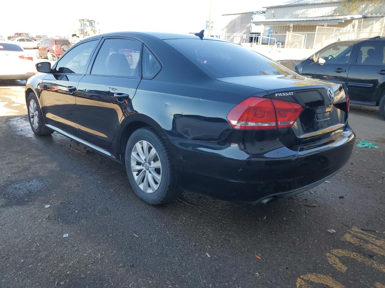 2015 Volkswagen Passat VIN 1VWAS7A3XFC003850 Copart auction photo, front end damage thumbnail 2