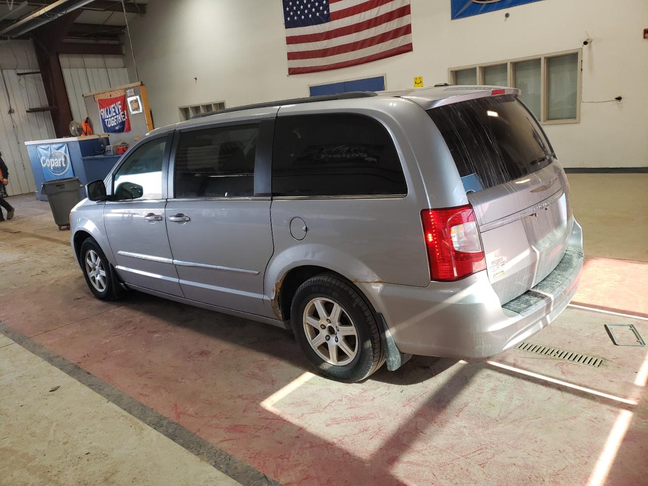 2013 Chrysler Town & Country VIN 2C4RC1BG7DR657405 Copart auction photo, normal wear damage thumbnail 2