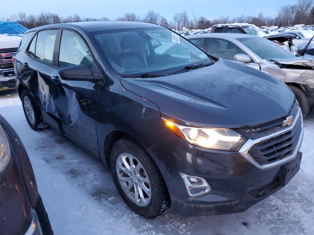 2020 Chevrolet Equinox VIN 2GNAXHEV1L6220141 Copart auction photo, side damage thumbnail 4