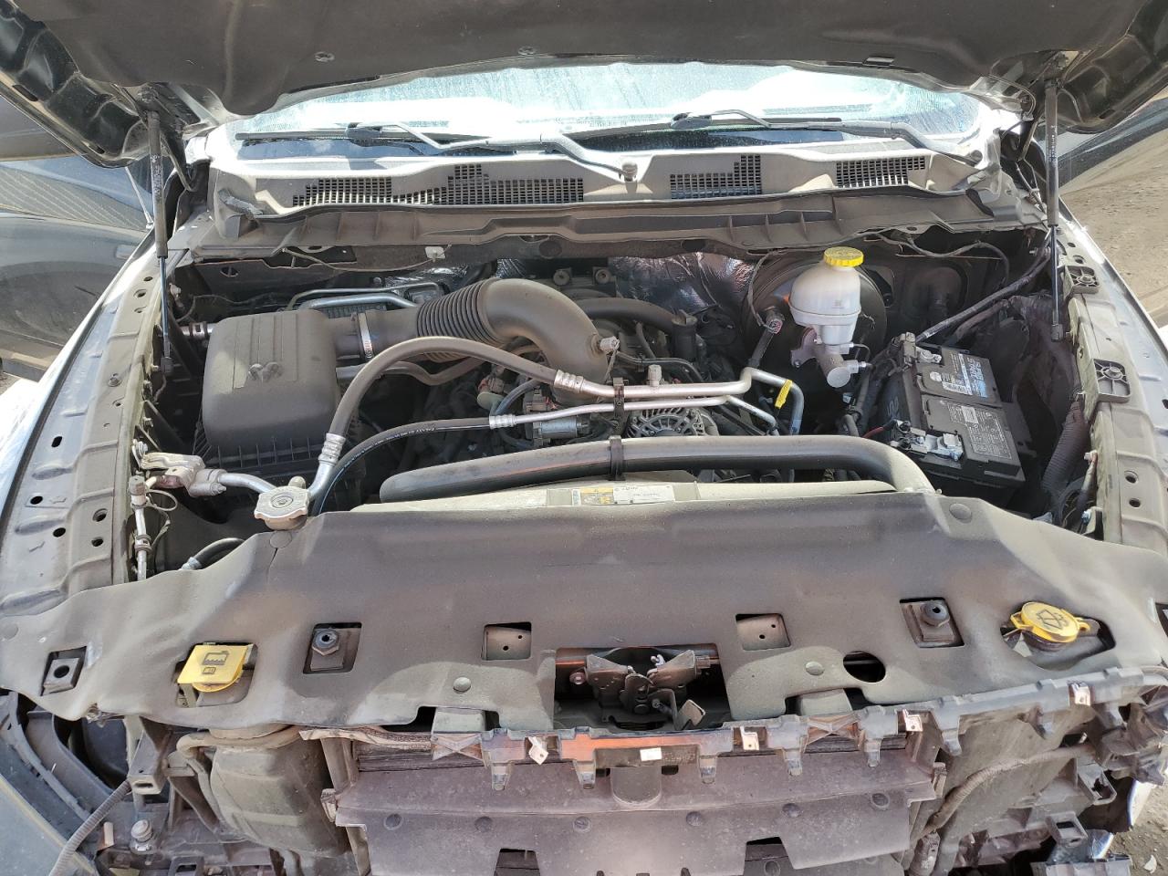 2020 RAM 1500 VIN 3C6RR6KT3LG134192 Copart auction photo, undercarriage / front end damage thumbnail 11