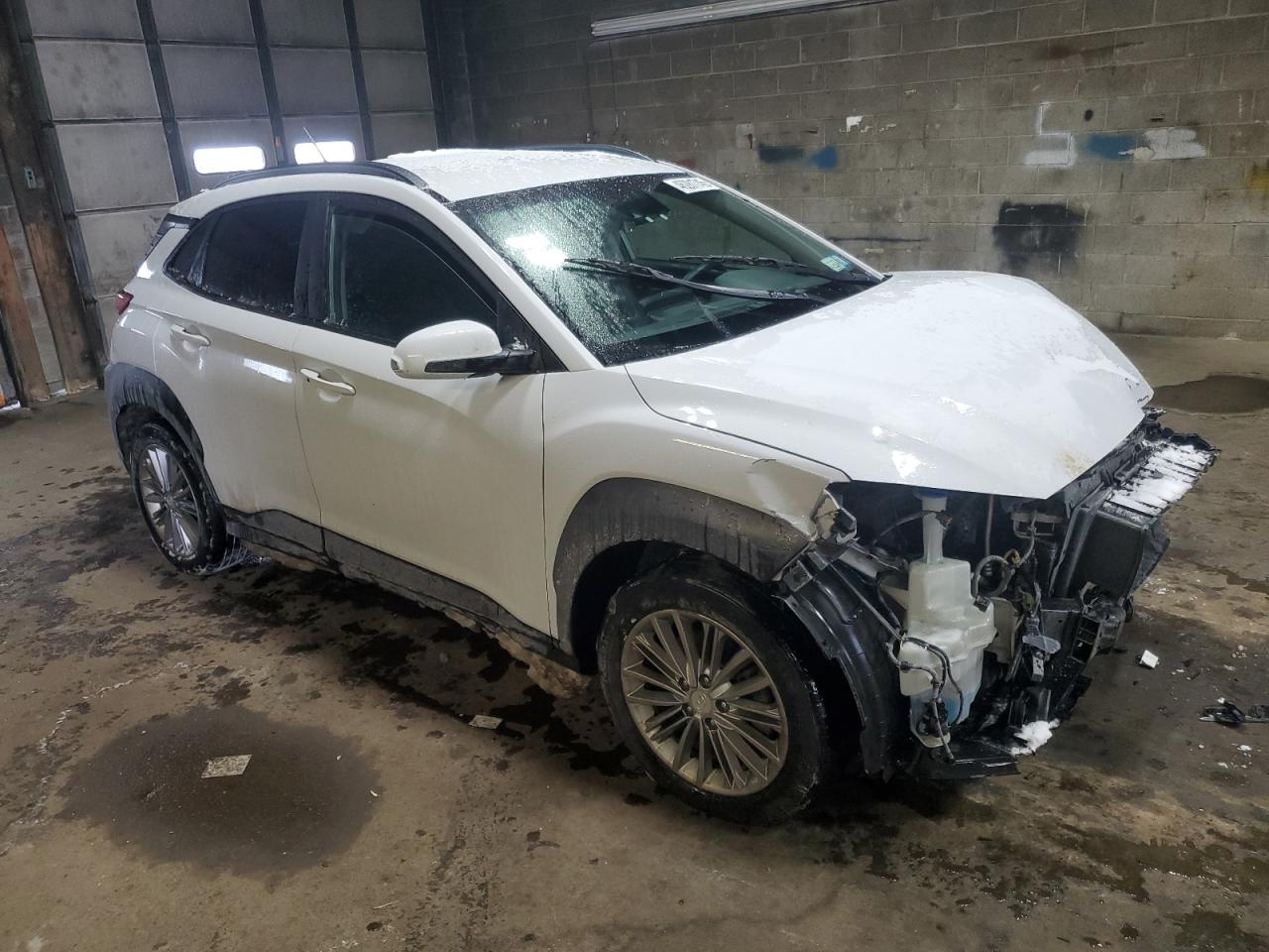 2020 Hyundai Kona VIN KM8K2CAA7LU498377 Copart auction photo, front end damage thumbnail 4