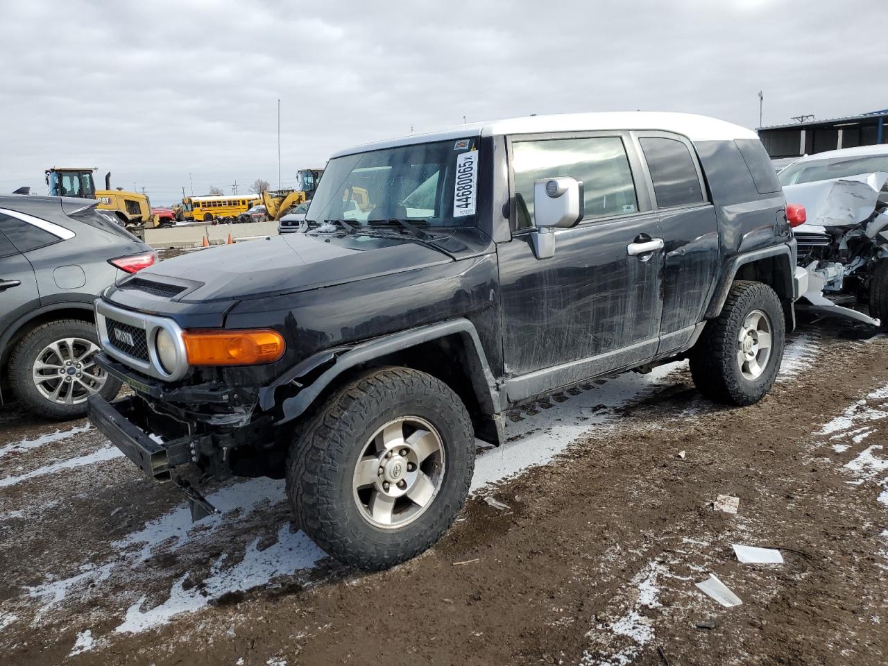 2008 Toyota FJ Cruiser VIN JTEBU11F38K034127