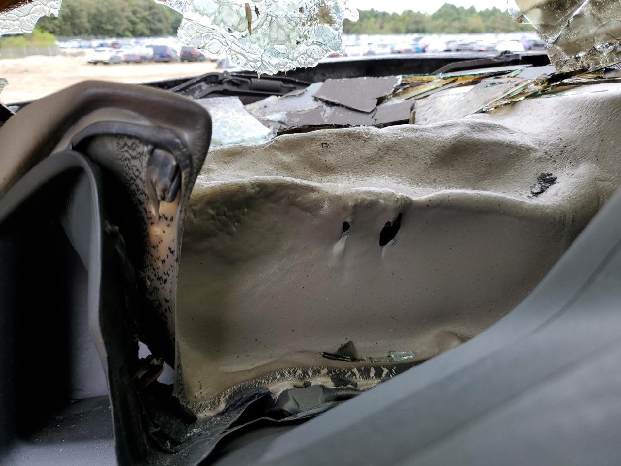 2011 Dodge RAM VIN 3D7UT2CL5BG596852 Copart auction photo, burn / minor dent/scratches damage thumbnail 9