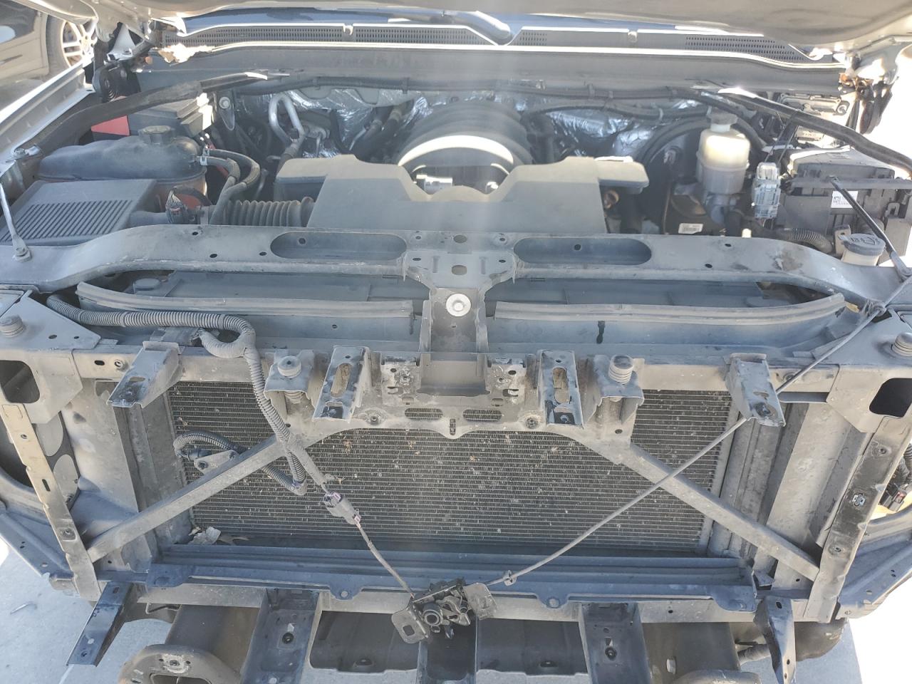 2015 GMC Yukon VIN 1GKS2CKJ7FR709642 Copart auction photo, front end damage thumbnail 12