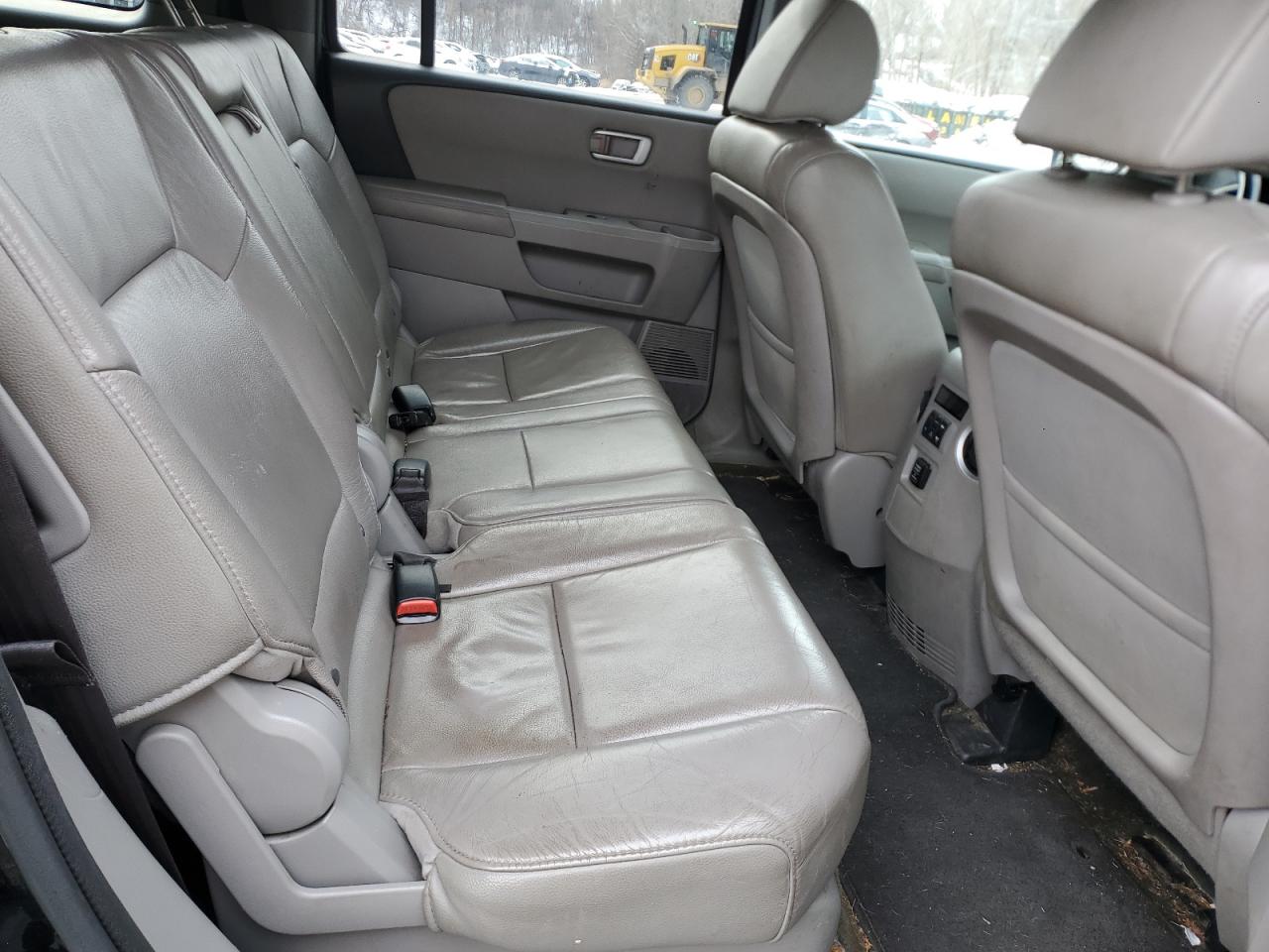 2015 Honda Pilot VIN 5FNYF4H70FB008393 Copart auction photo, mechanical / minor dent/scratches damage thumbnail 11