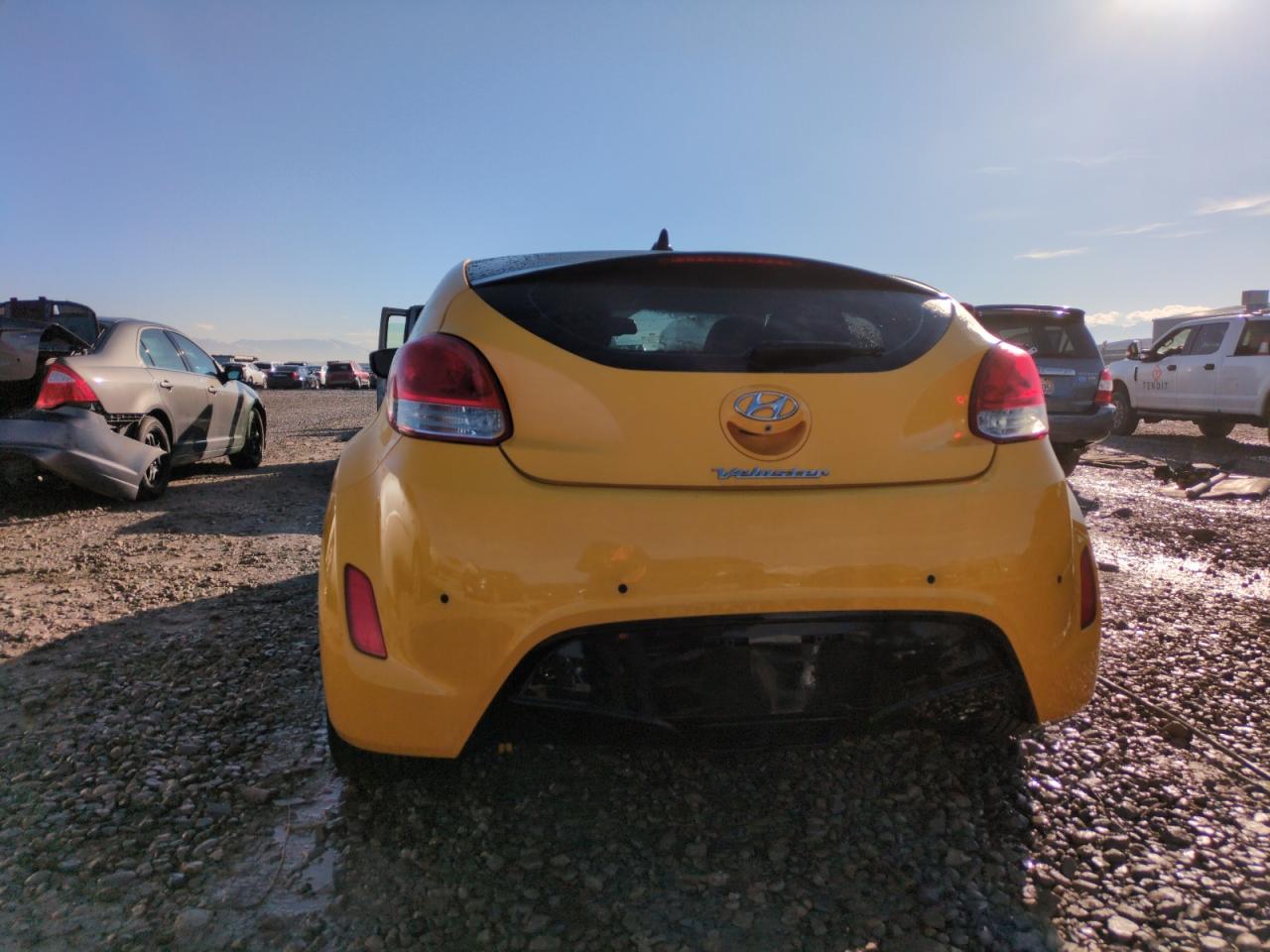 2013 Hyundai Veloster VIN KMHTC6AD7DU087544 Copart auction photo, front end damage thumbnail 6