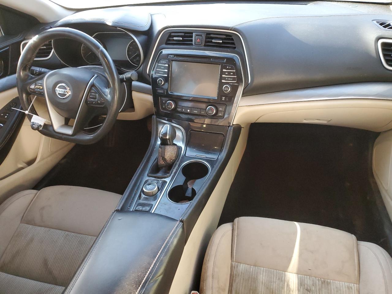 2016 Nissan Maxima VIN 1N4AA6AP4GC437384 Copart auction photo, front end / minor dent/scratches damage thumbnail 8