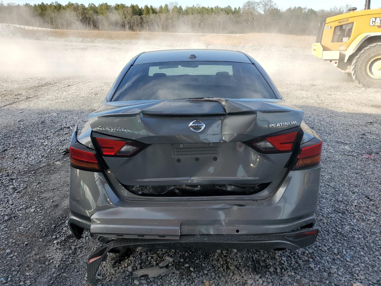 2019 Nissan Altima VIN 1N4BL4FVXKC147136 Copart auction photo, rear end damage thumbnail 6