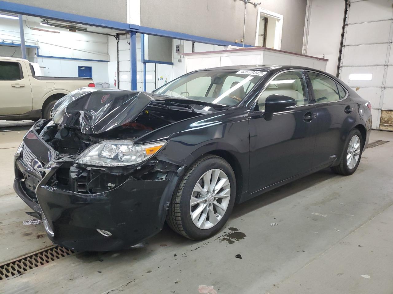 2014 Lexus ES VIN JTHBW1GG2E2068388