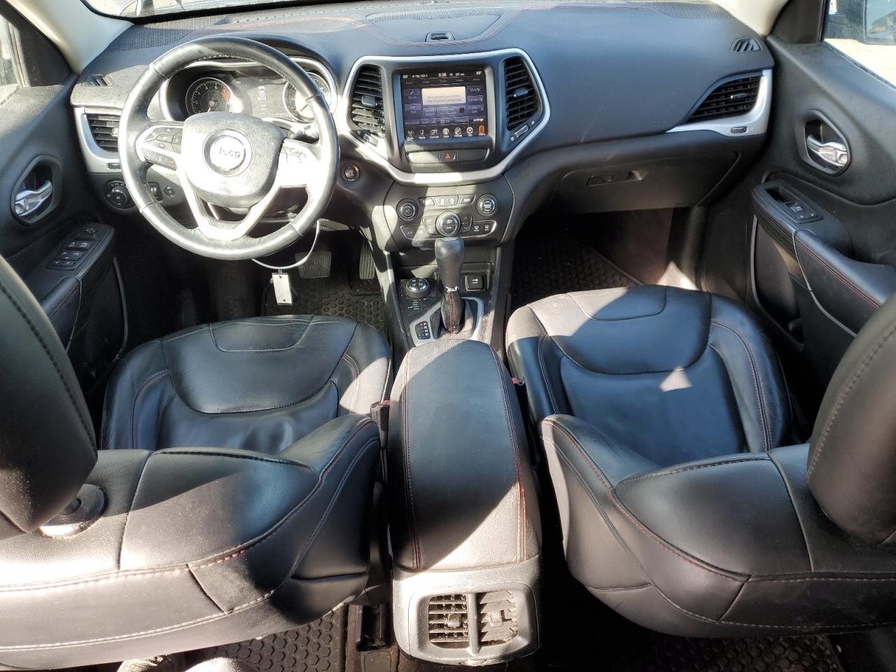 2016 Jeep Cherokee VIN 1C4PJMBS7GW224844 Copart auction photo, front end / side damage thumbnail 8