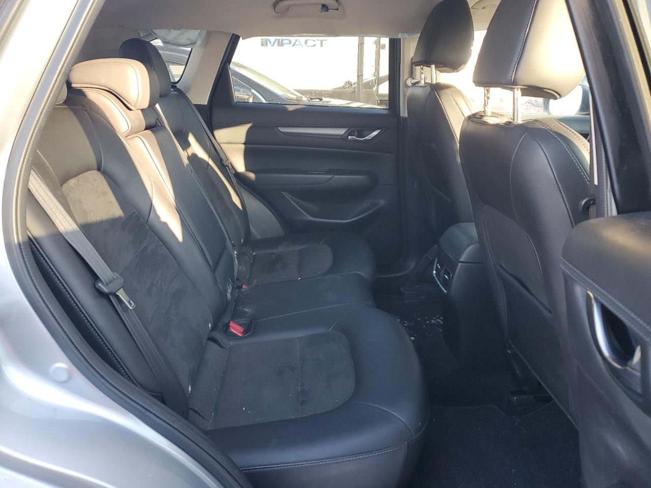 2018 Mazda CX-5 VIN JM3KFBCM1J0439363 Copart auction photo, side / front end damage thumbnail 11