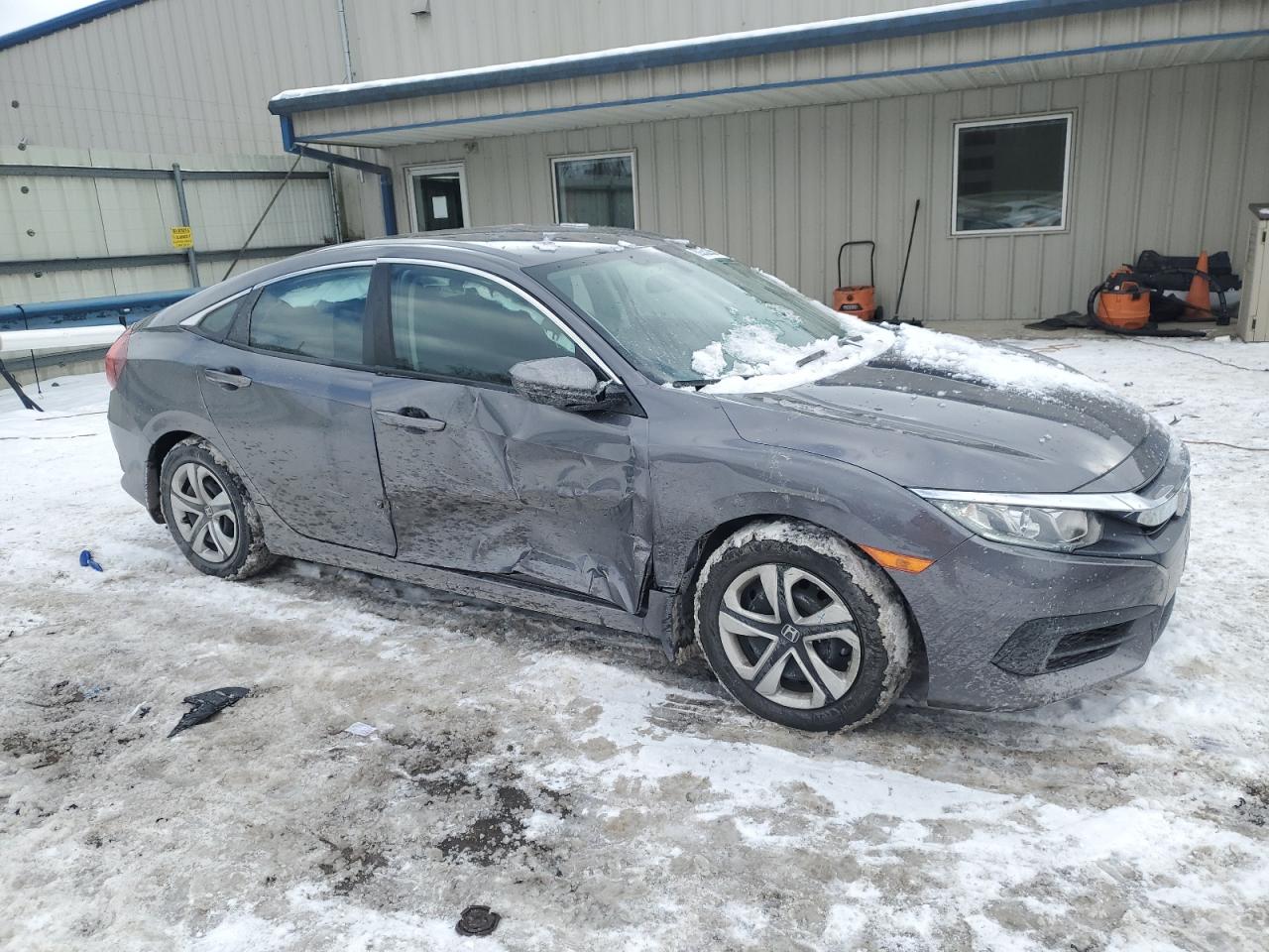 2016 Honda Civic VIN 19XFC2F59GE242173 Copart auction photo, side / front end damage thumbnail 4