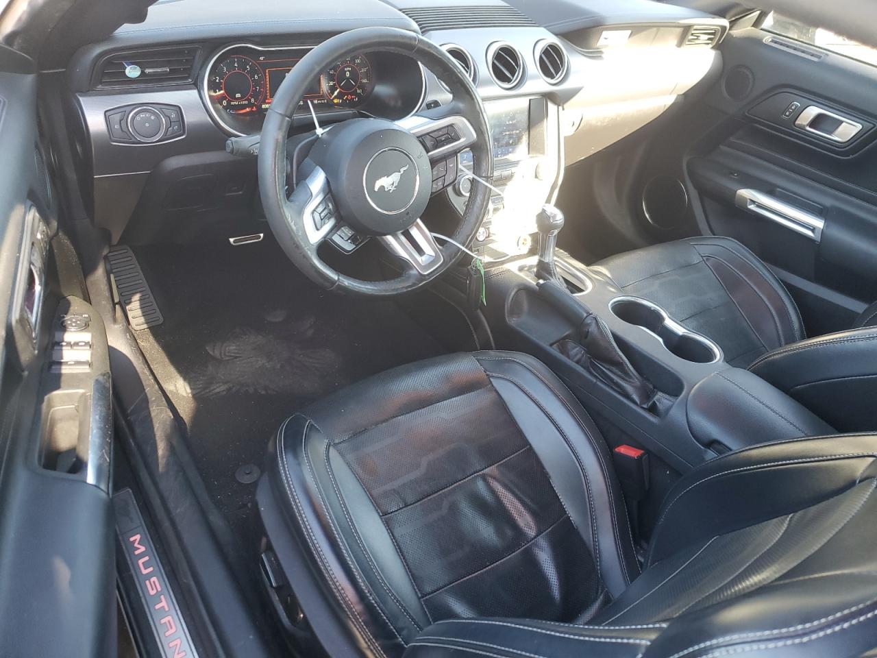2019 Ford Mustang VIN 1FATP8UH6K5186727 Copart auction photo, front end damage thumbnail 8