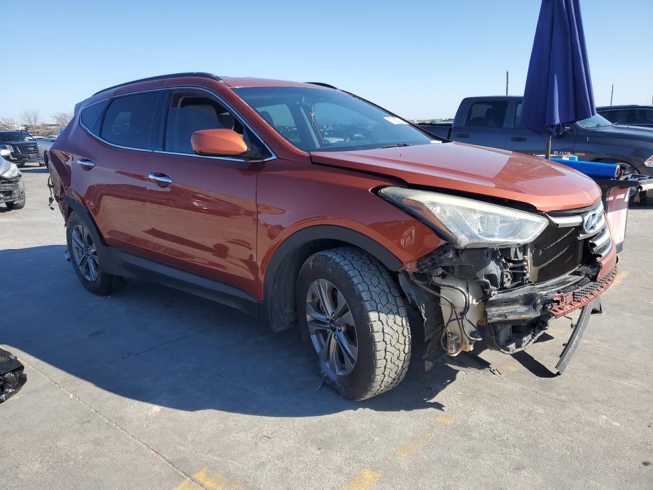 2016 Hyundai Santa Fe VIN 5XYZU3LB6GG331583 Copart auction photo, front end / rear end damage thumbnail 4