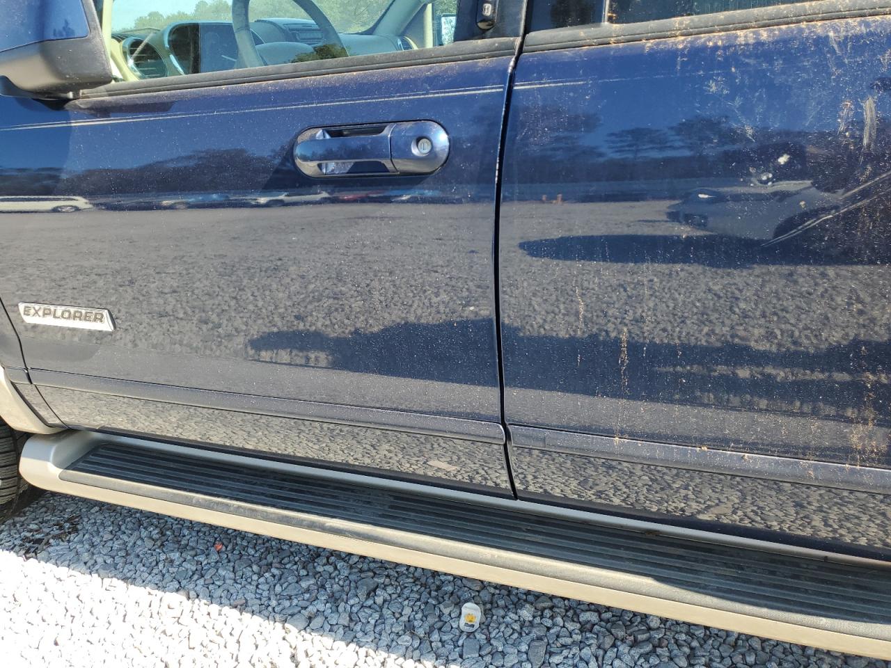 2006 Ford Explorer VIN 1FMEU64886ZA24320 Copart auction photo, top/roof damage thumbnail 12