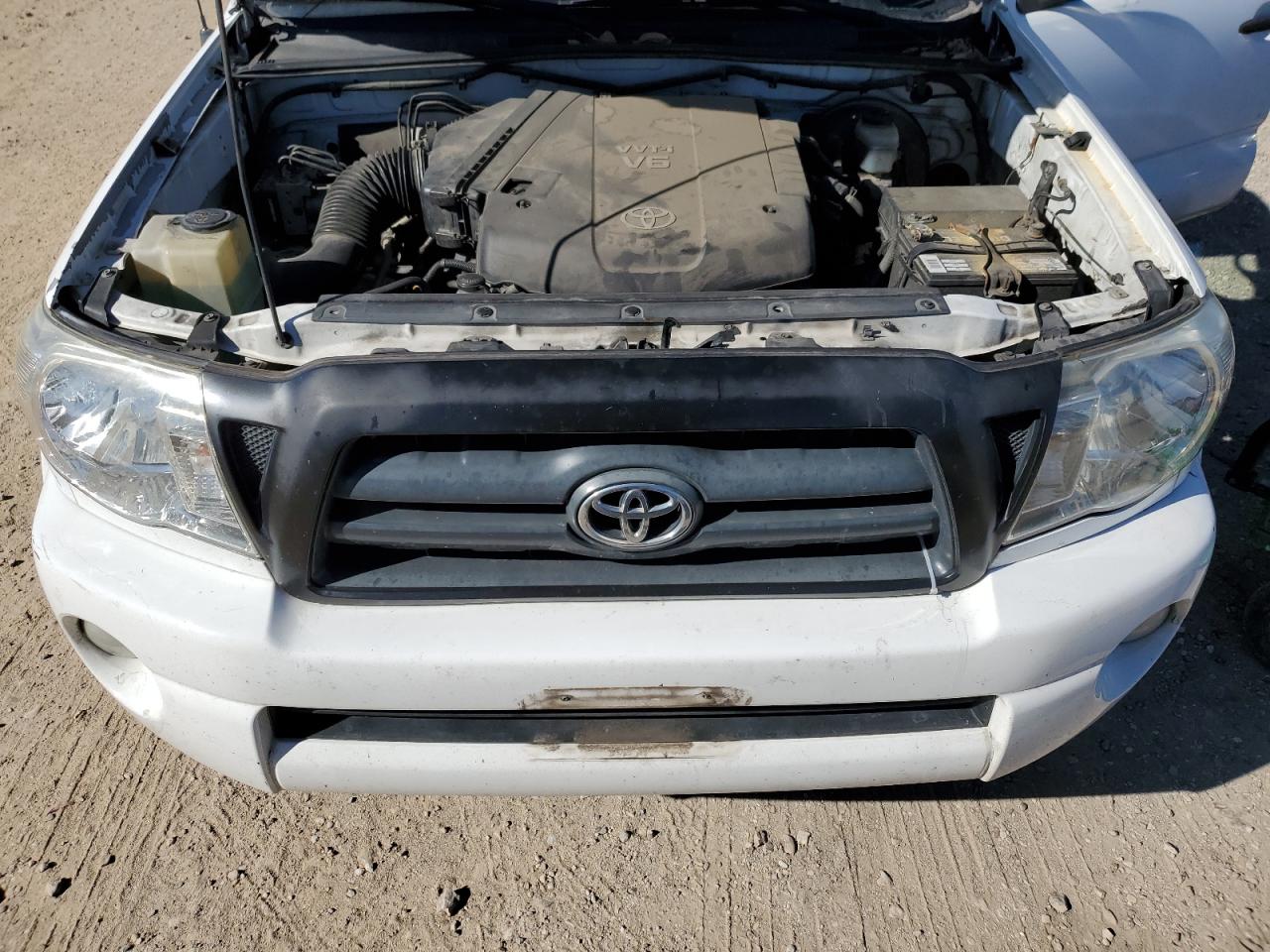 2006 Toyota Tacoma VIN 3TMJU62N76M013371 Copart auction photo, all over damage thumbnail 11