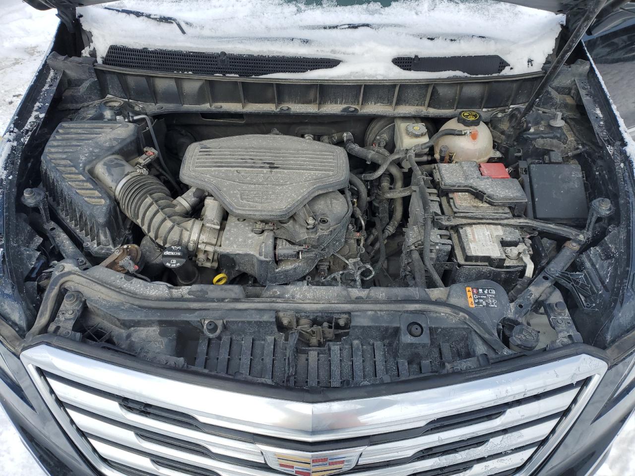 2018 Cadillac XT5 VIN 1GYKNDRS9JZ160715 Copart auction photo, side / front end damage thumbnail 12