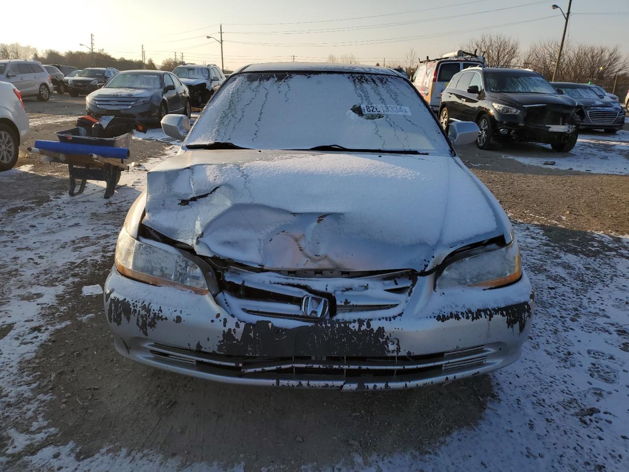 2001 Honda Accord VIN 1HGCG56491A138875 Copart auction photo, front end / minor dent/scratches damage thumbnail 5