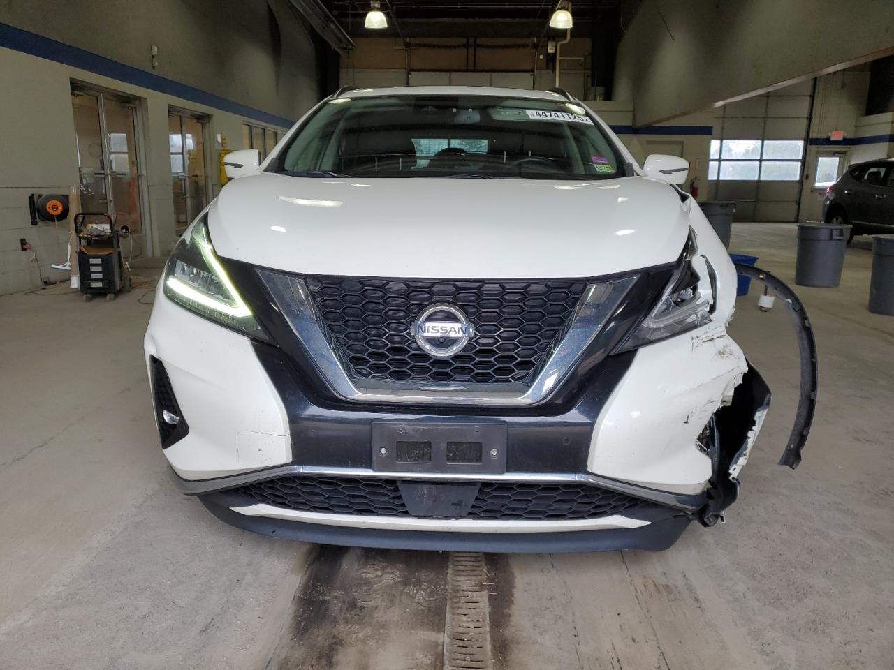 2020 Nissan Murano VIN 5N1AZ2BS0LN118637 Copart auction photo, front end / minor dent/scratches damage thumbnail 5