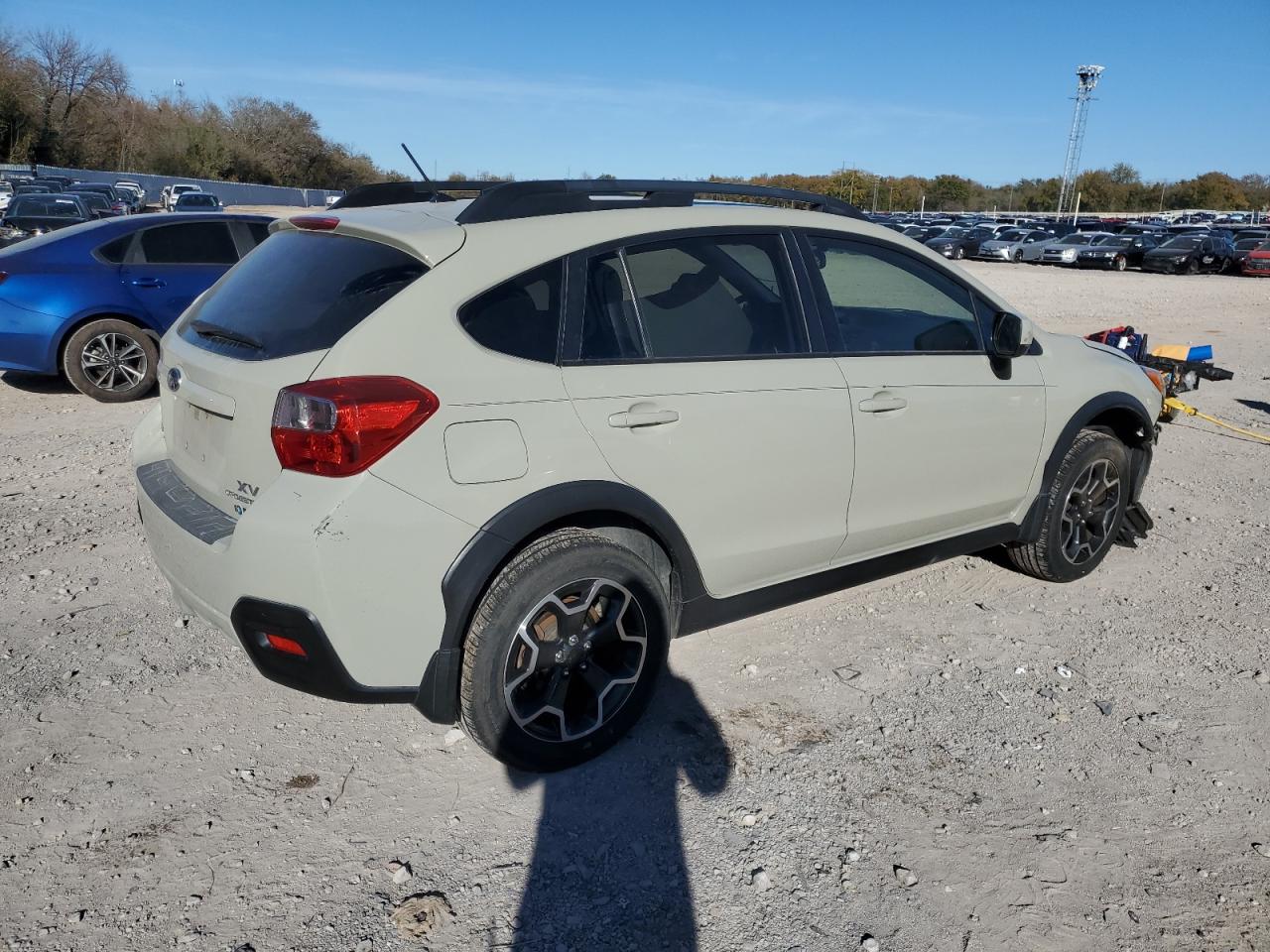 2013 Subaru XV VIN JF2GPAVCXD2805261 Copart auction photo, front end / minor dent/scratches damage thumbnail 3