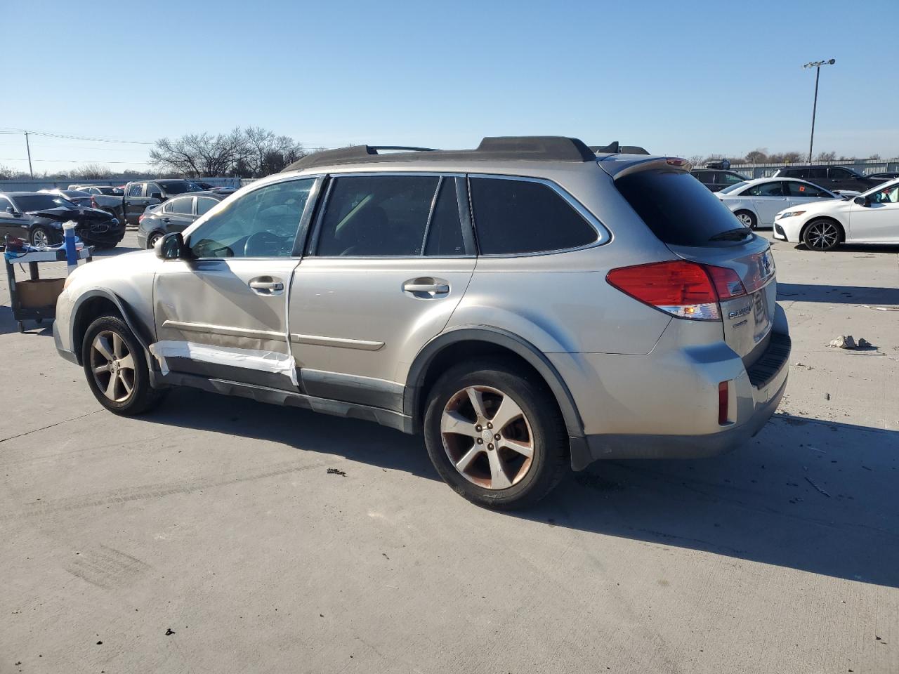 2014 Subaru Outback VIN 4S4BRBLC2E3323595 Copart auction photo, side damage thumbnail 2