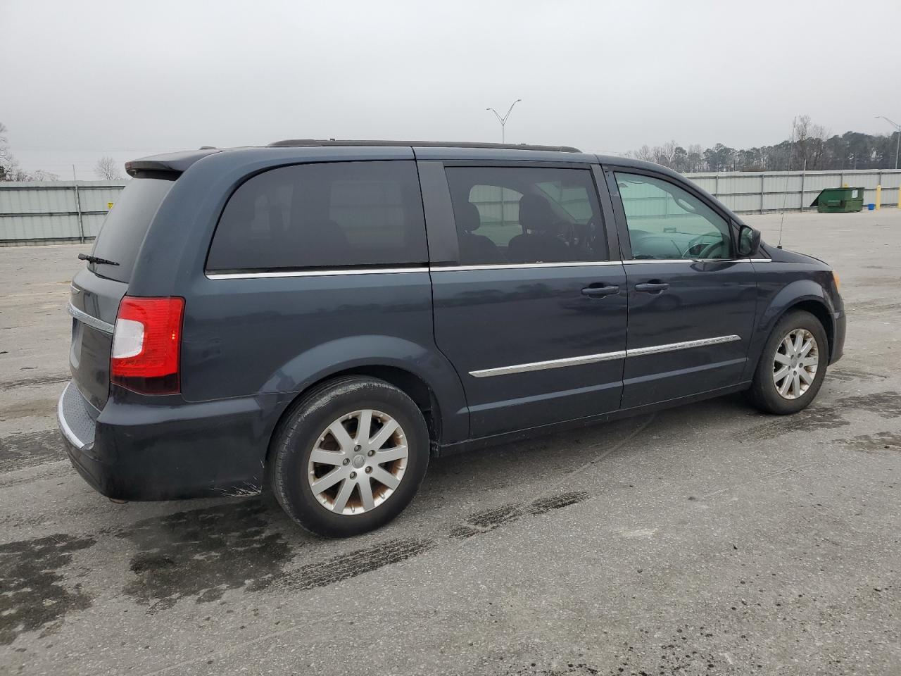 2014 Chrysler Town & Country VIN 2C4RC1BG4ER383470 Copart auction photo, minor dent/scratches damage thumbnail 3